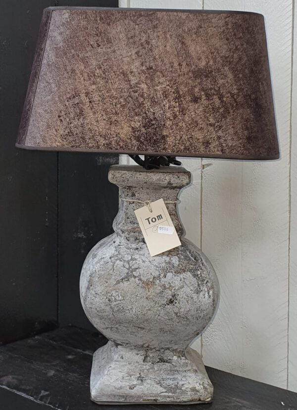 Robuuste lamp langwerpig